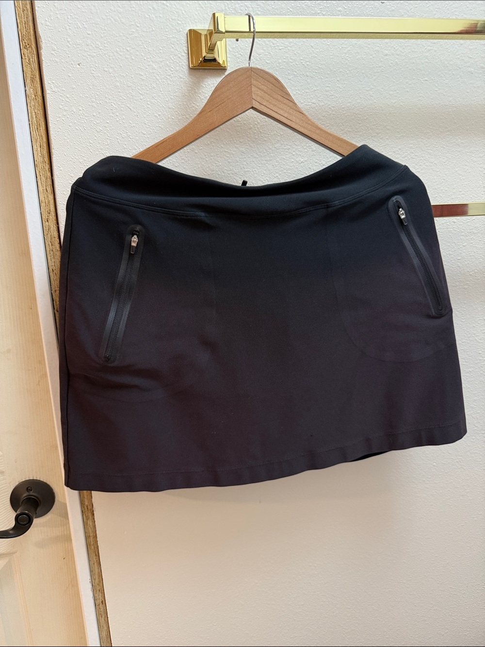 Nike Black Active Zip-Pocket Mini Skirt
